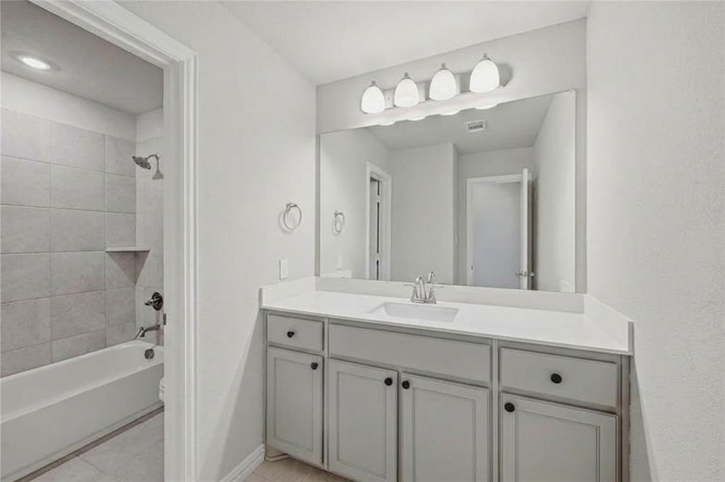 705 Ray Street Property Photo 32