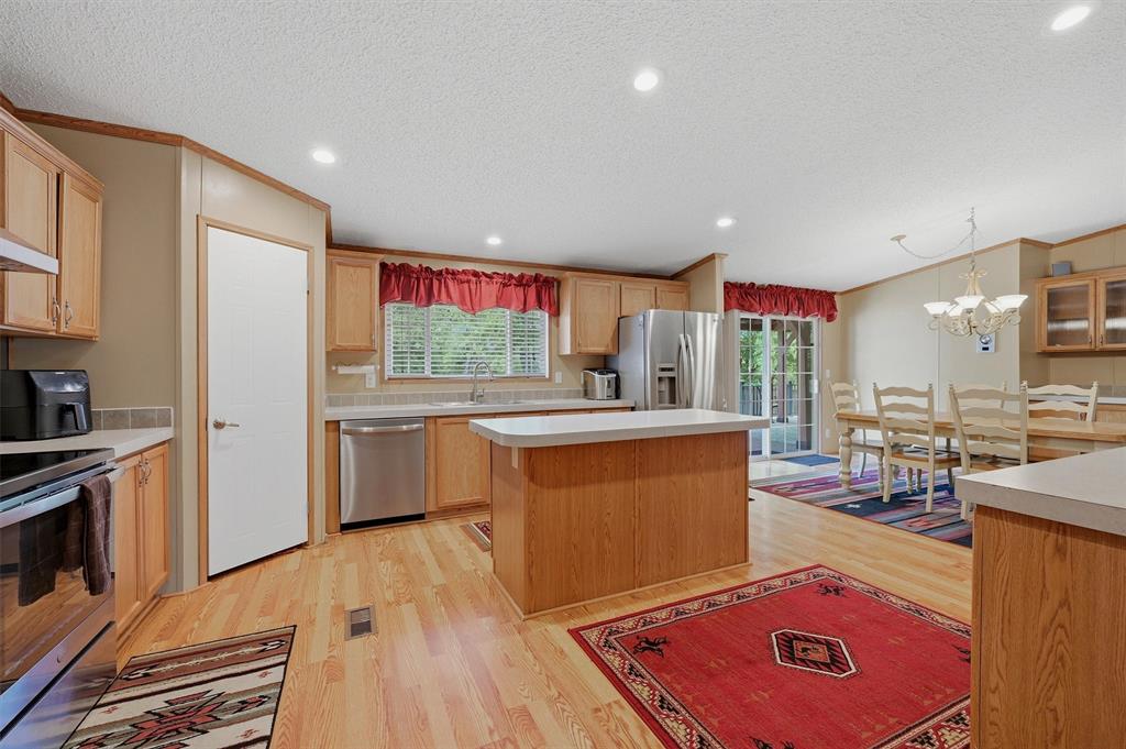212 Sunset Road Property Photo 9