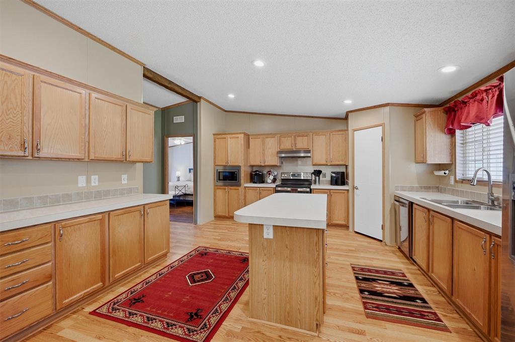 212 Sunset Road Property Photo 11