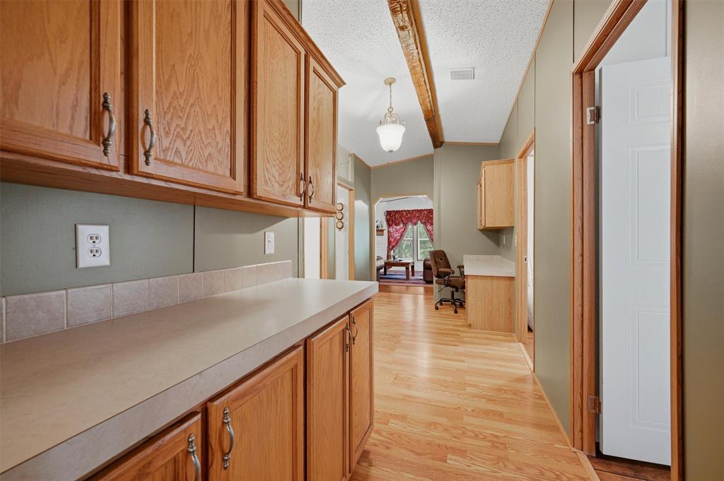 212 Sunset Road Property Photo 16
