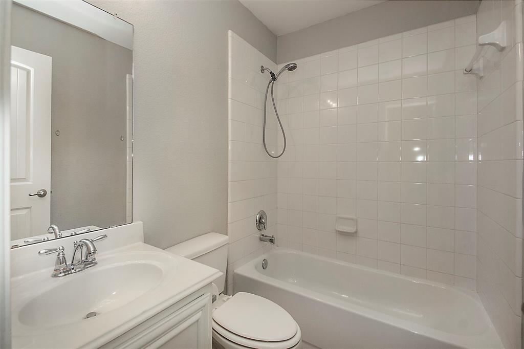 1104 Bexar Avenue Property Photo 24
