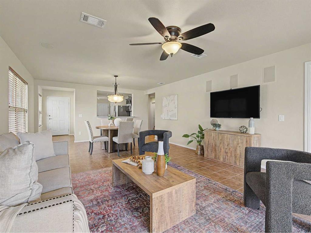 7975 Estancia Drive Property Photo 4