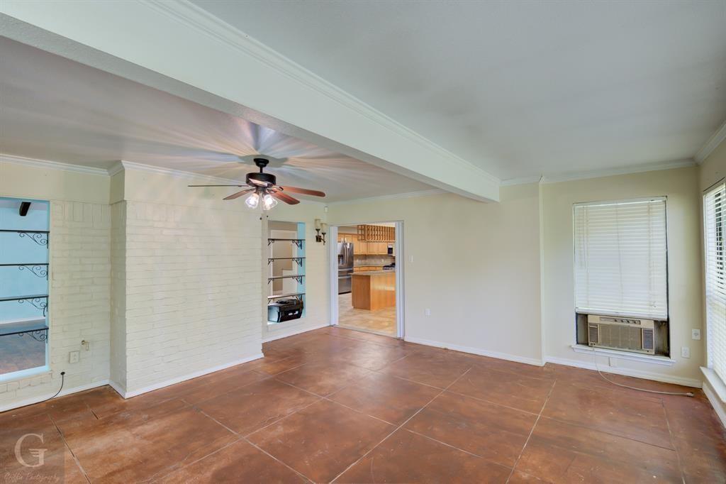 7410 Flatwood Drive Property Photo 10
