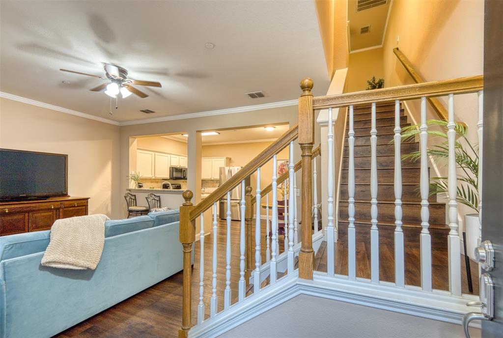 4857 Stone Gate Trail Property Photo 4