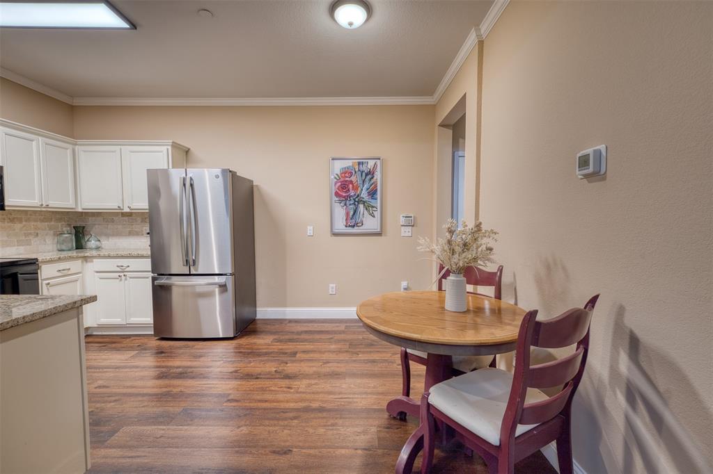 4857 Stone Gate Trail Property Photo 8