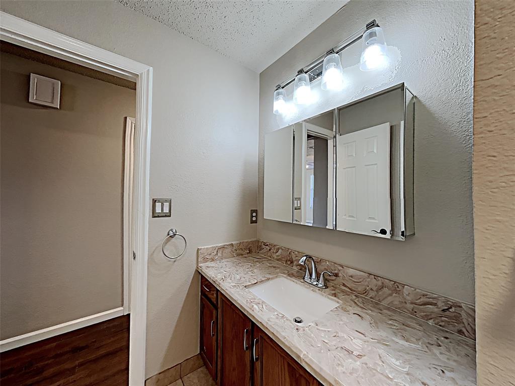 1803 Dartmouth Drive Property Photo 6