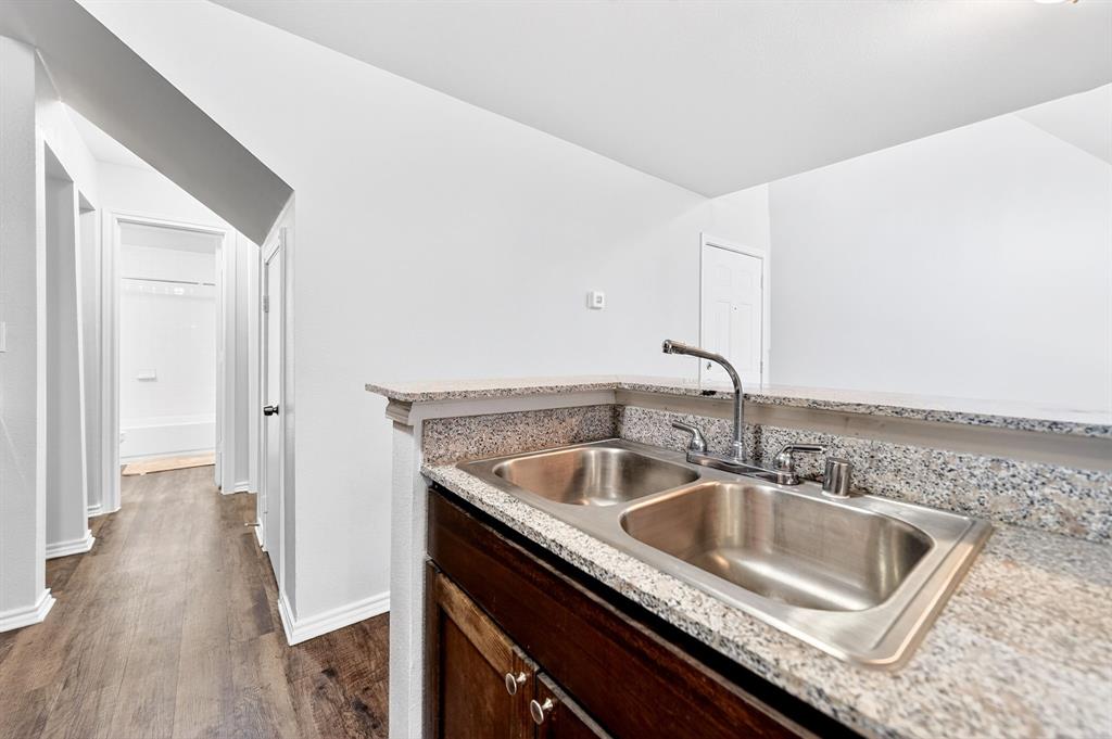 9837 Walnut Street 208 Property Photo 10