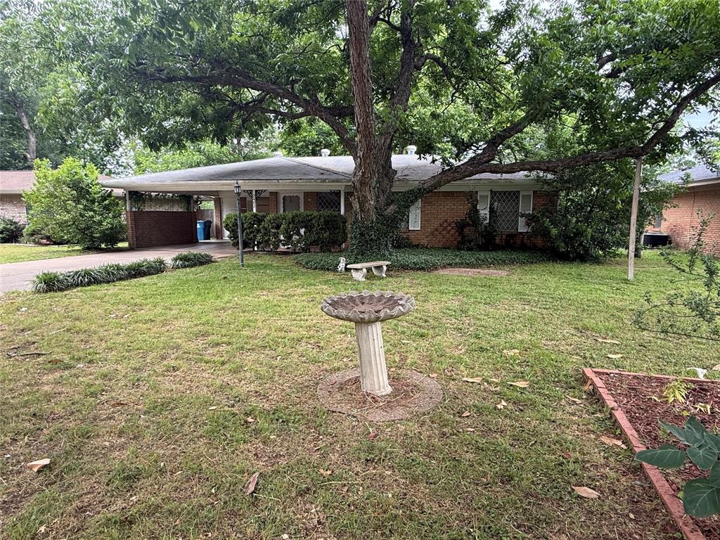 2402 W 5th Avenue Property Photo 1