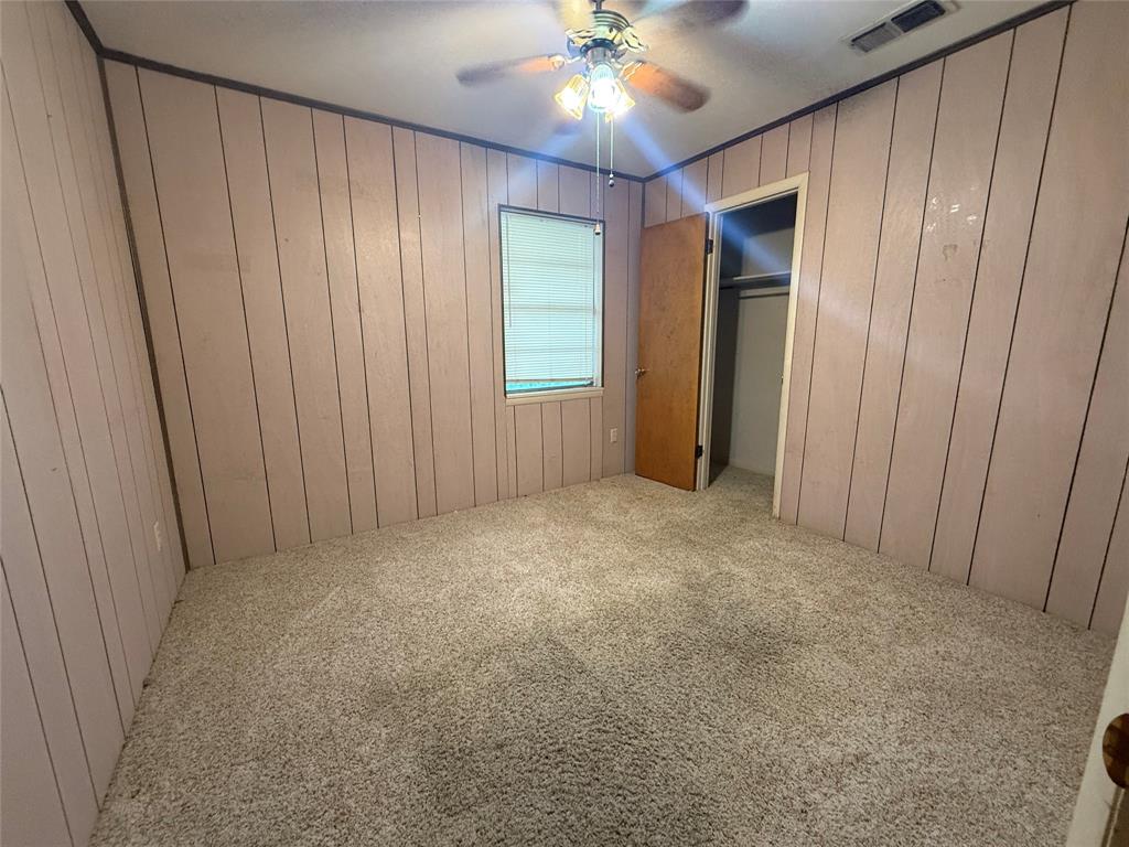 2402 W 5th Avenue Property Photo 5