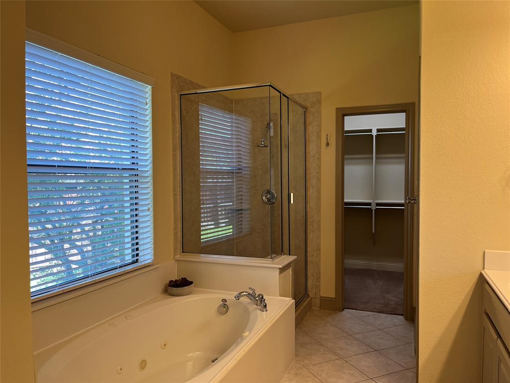 830 La Cima Property Photo 12