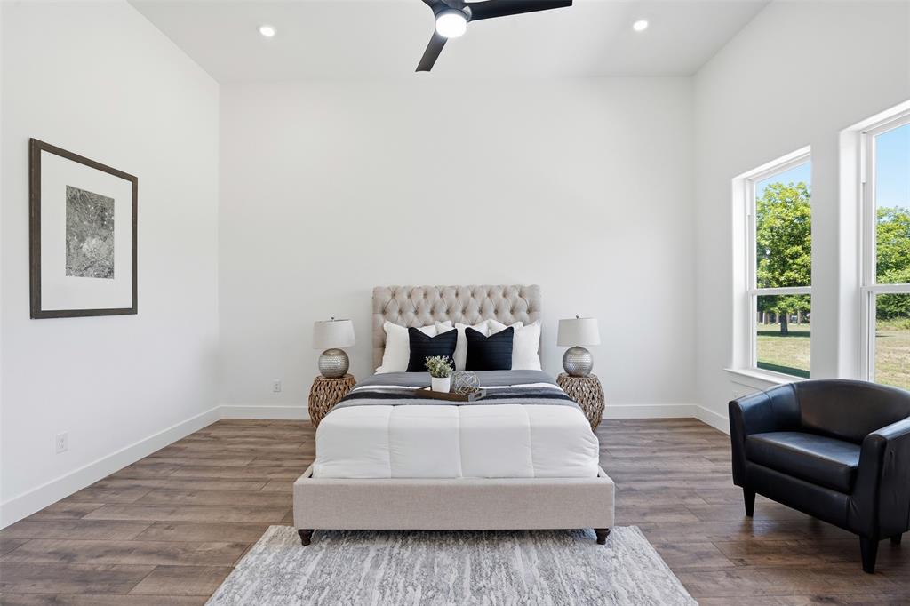 2304 Candlestick Drive Property Photo 8