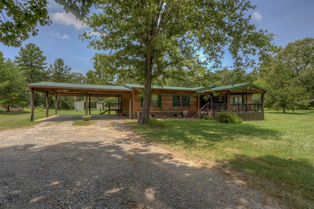 4896 Quiet Acres Road Property Photo 3