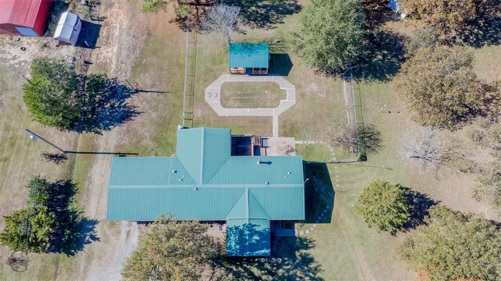 4896 Quiet Acres Road Property Photo 4