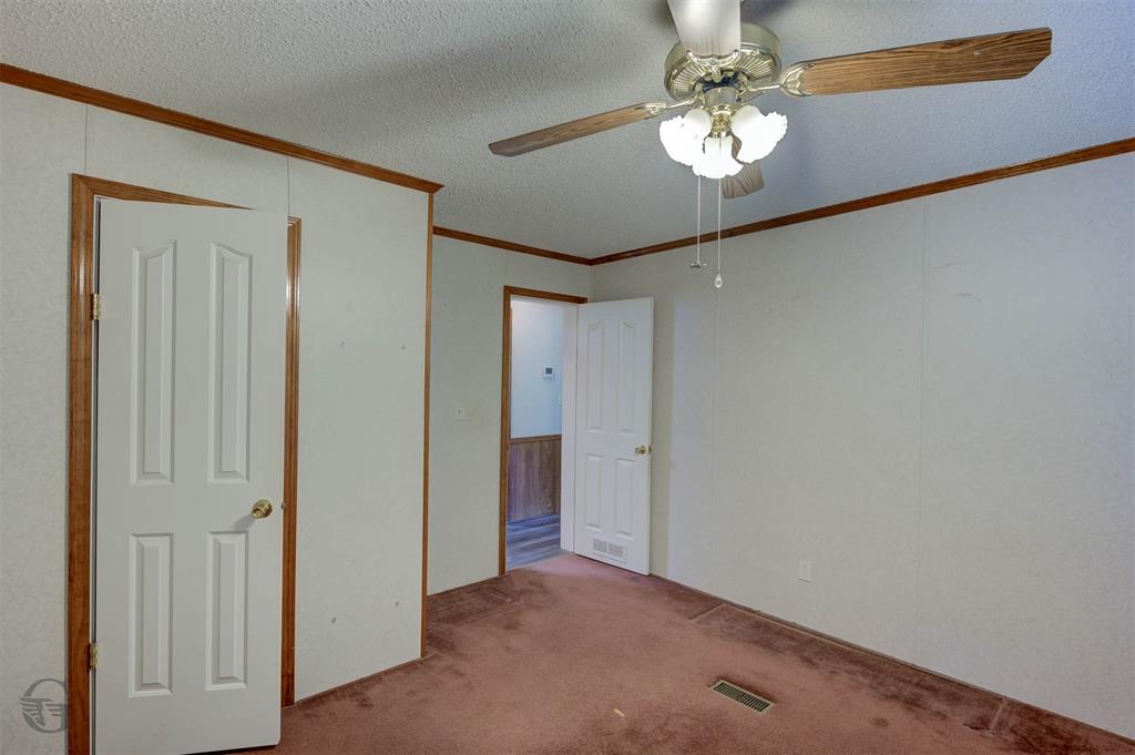4896 Quiet Acres Road Property Photo 21