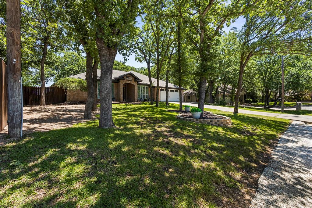 5303 Tioga Court Property Photo 2