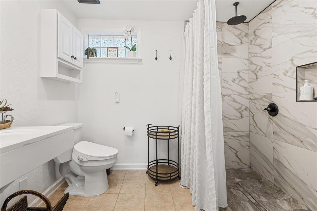 5303 Tioga Court Property Photo 16