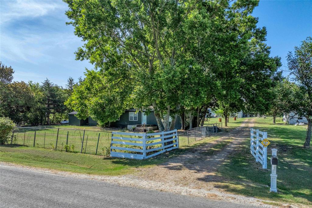 428 Pennell Road Property Photo 3
