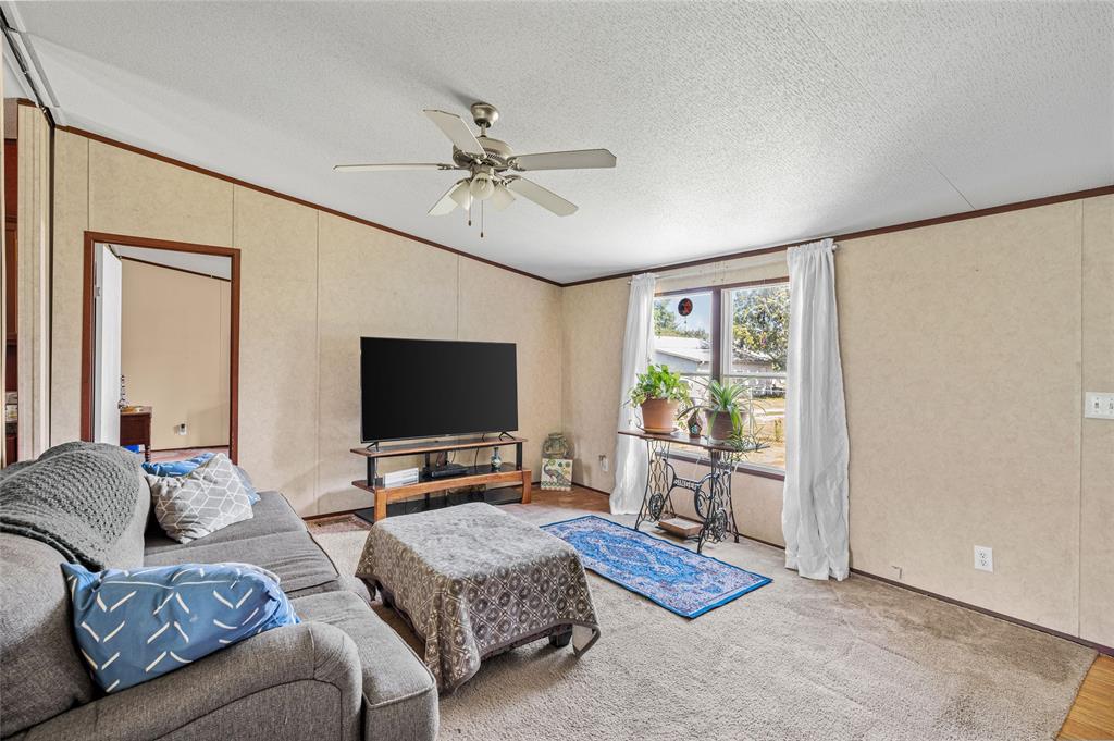 428 Pennell Road Property Photo 9