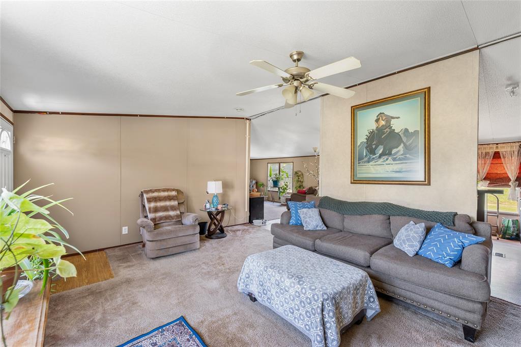 428 Pennell Road Property Photo 10