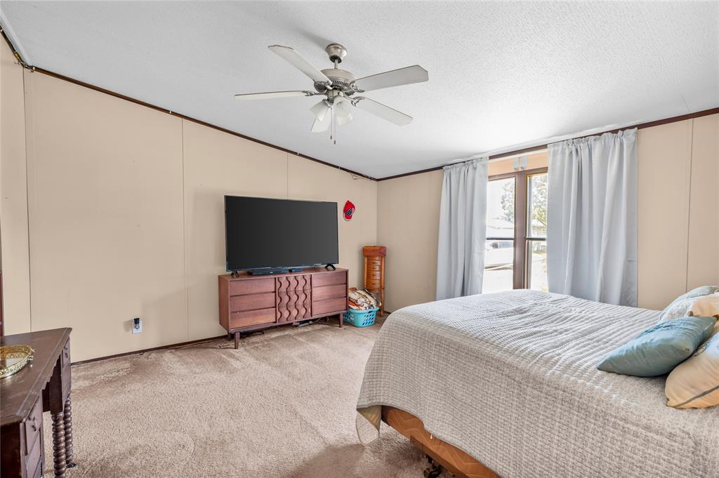 428 Pennell Road Property Photo 18
