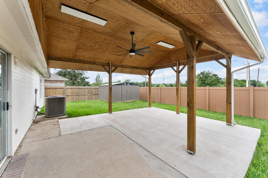 8471 Widgeon Way Property Photo 2