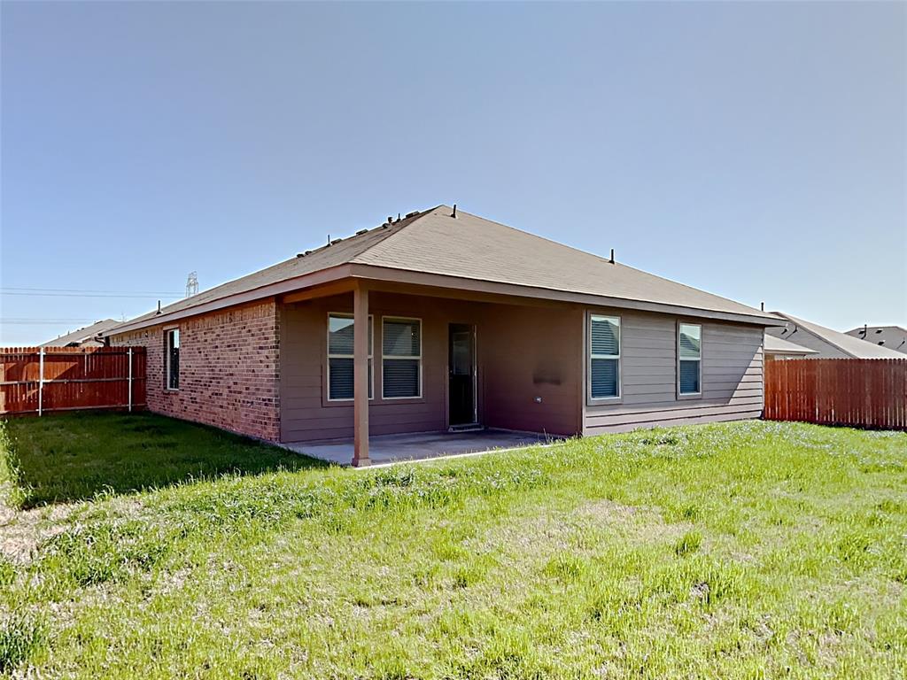 900 Walls Boulevard Property Photo 7