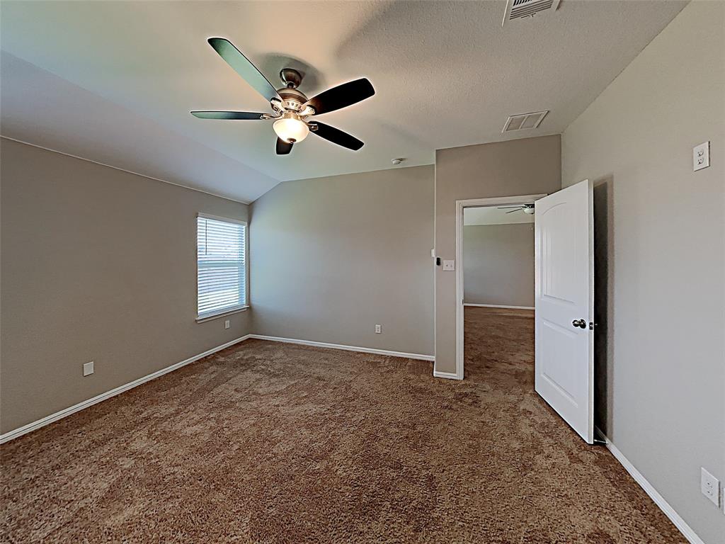 900 Walls Boulevard Property Photo 14