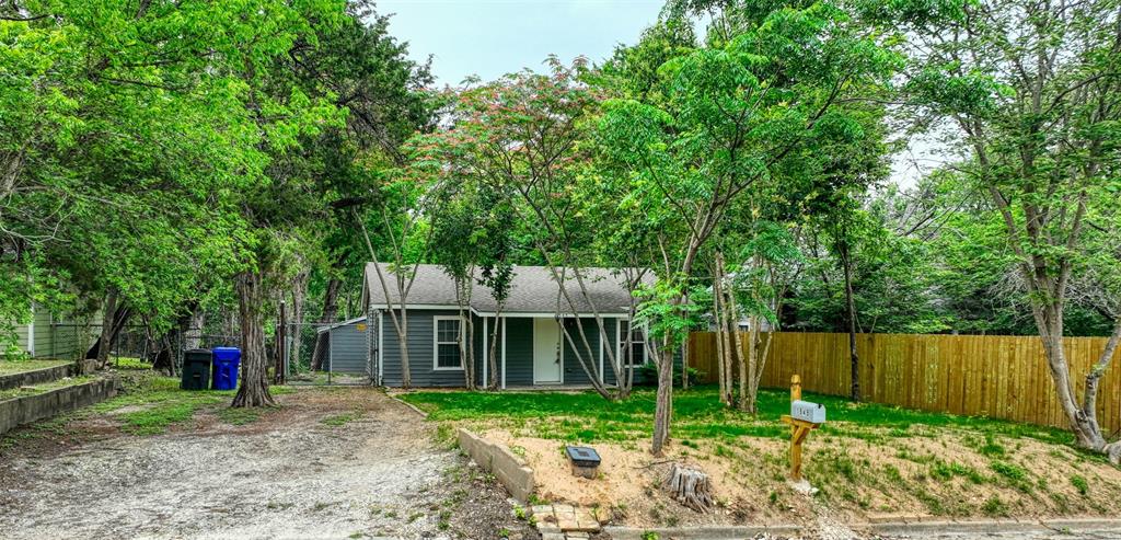 1545 Reuter Avenue Property Photo 3