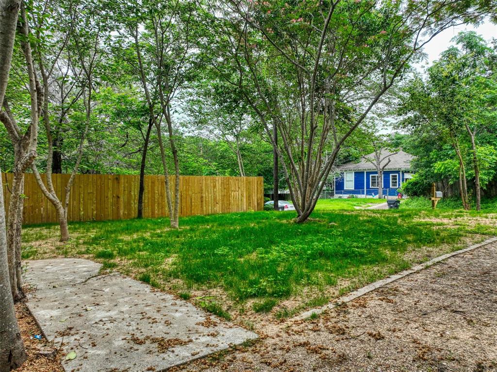1545 Reuter Avenue Property Photo 4