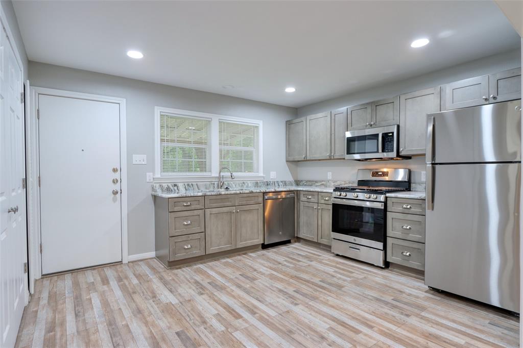 1545 Reuter Avenue Property Photo 13
