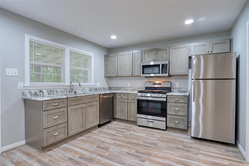 1545 Reuter Avenue Property Photo 14