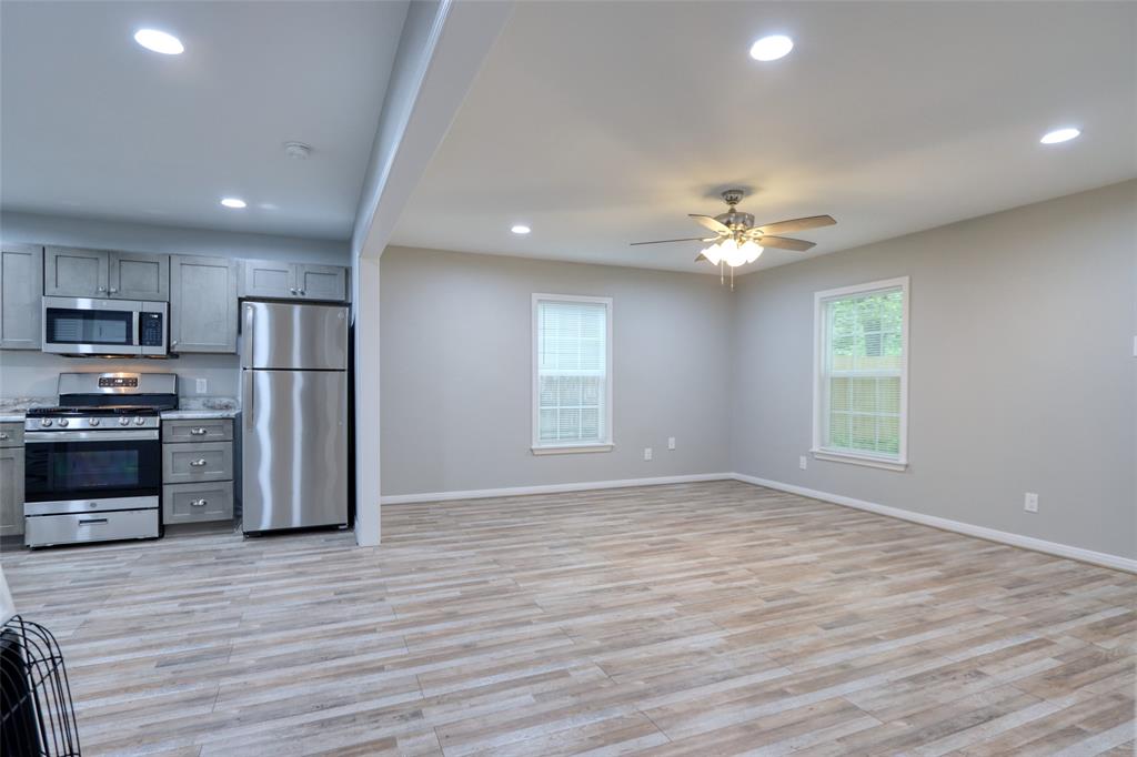 1545 Reuter Avenue Property Photo 15