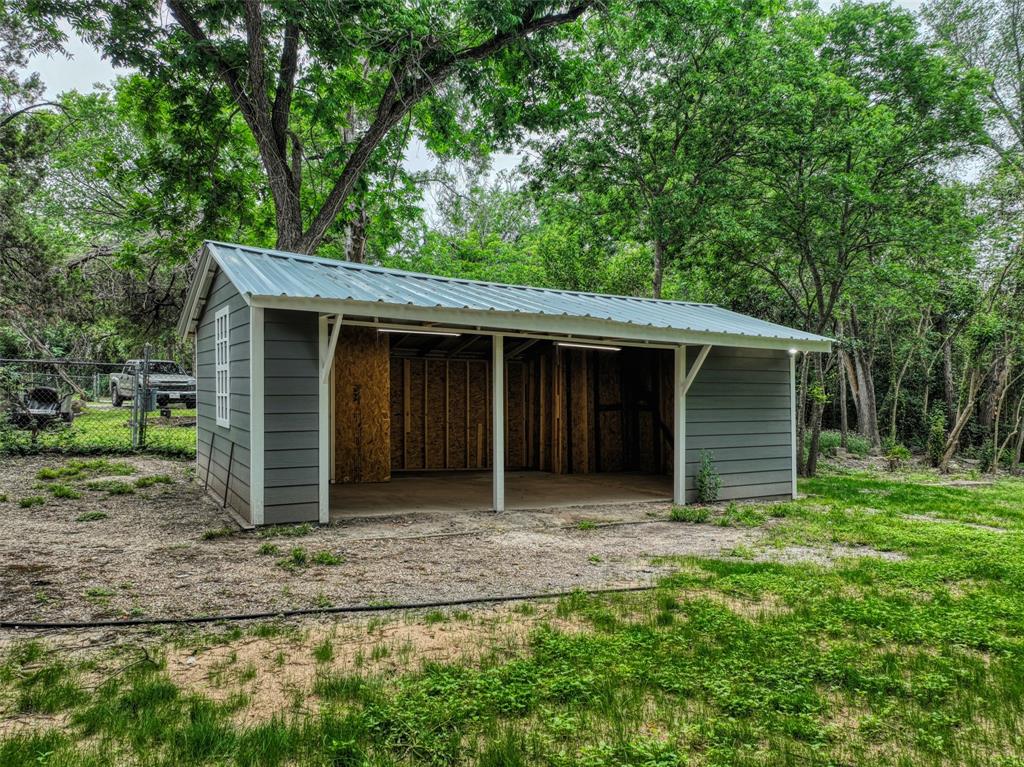 1545 Reuter Avenue Property Photo 29