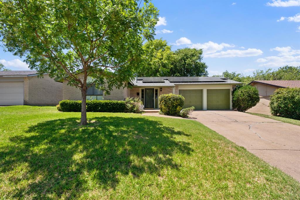 8105 Silverdale Drive Property Photo 1