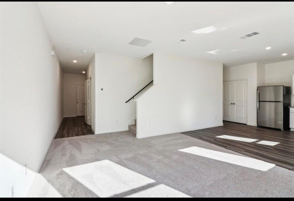 4523 Firewheel Drive Property Photo 8