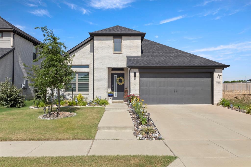 3024 Beau Daniel Drive Property Photo 1