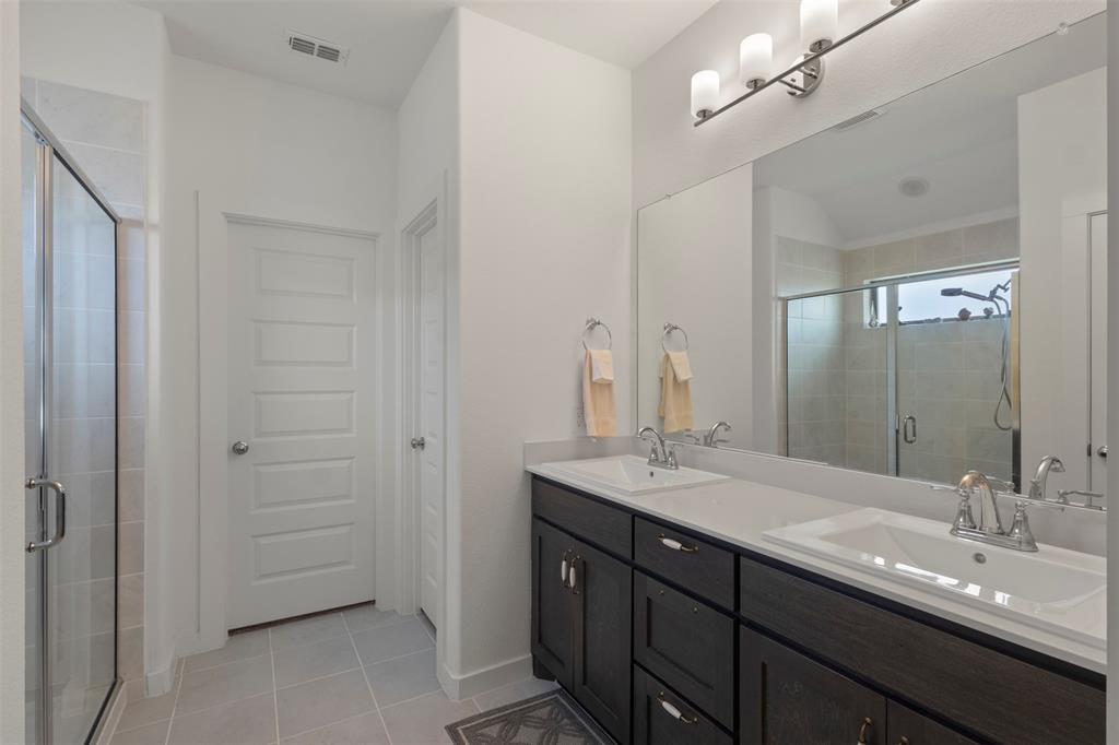 3024 Beau Daniel Drive Property Photo 15