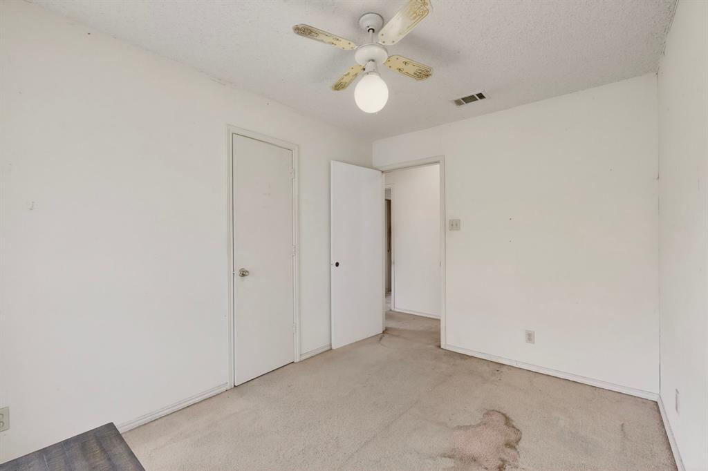 606 New Hope Street Property Photo 31