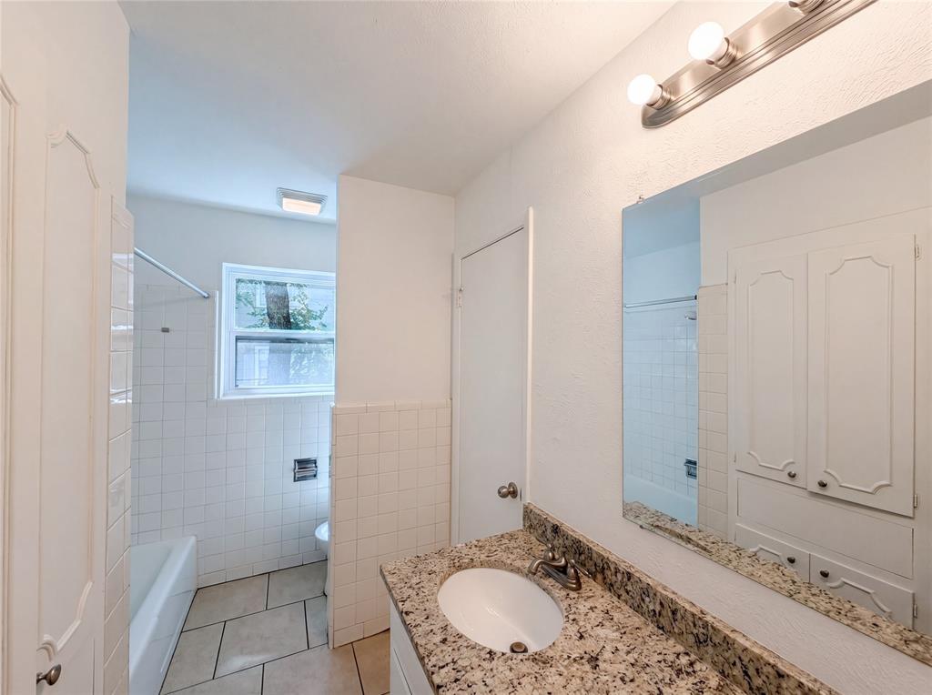 7928 Ella Young Drive Property Photo 19