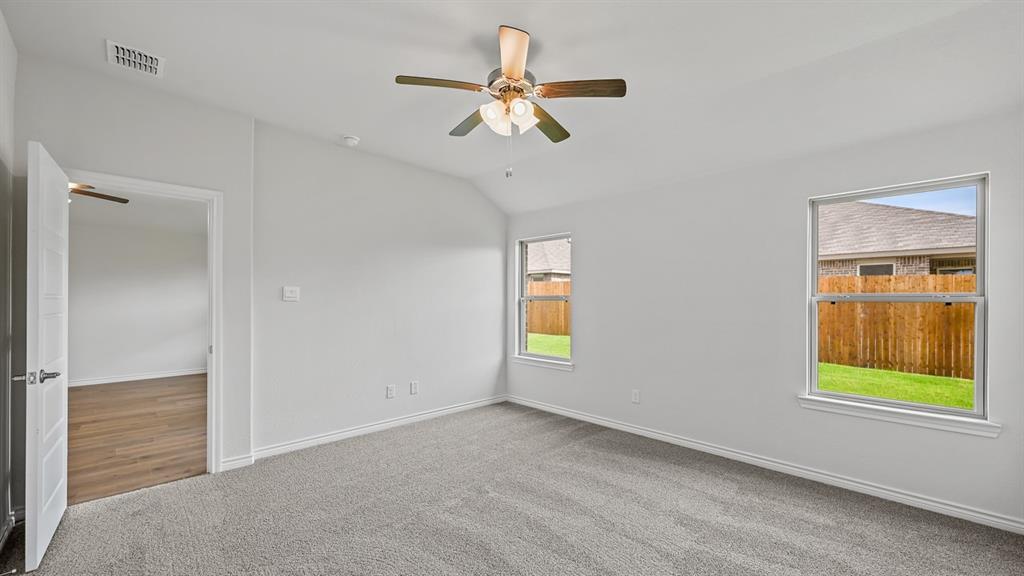 2025 Hearn Drive Property Photo 17