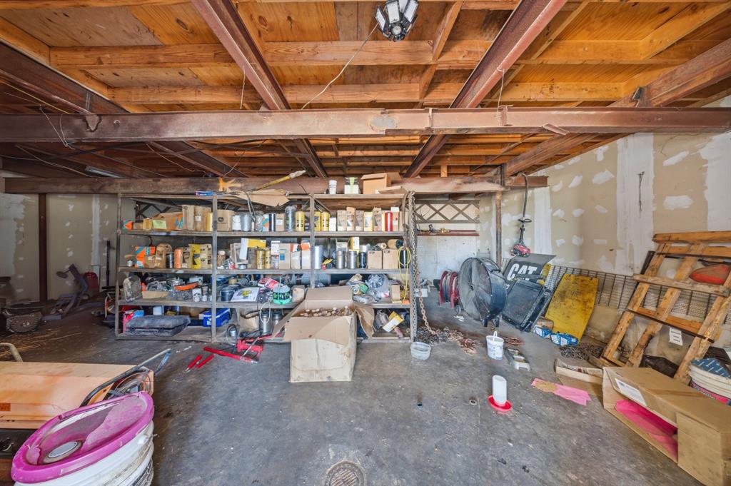 315 Highway 114 Property Photo 16