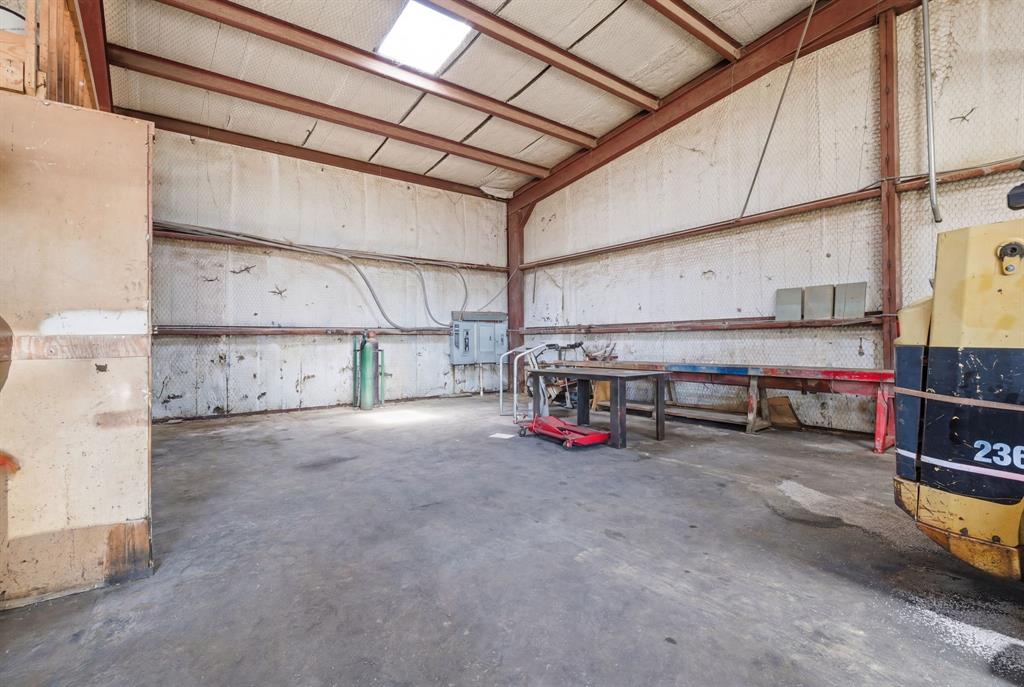 315 Highway 114 Property Photo 17