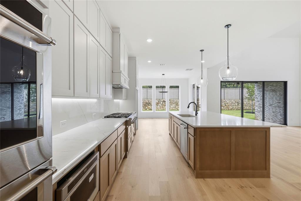 8421 Witt Street Property Photo 16