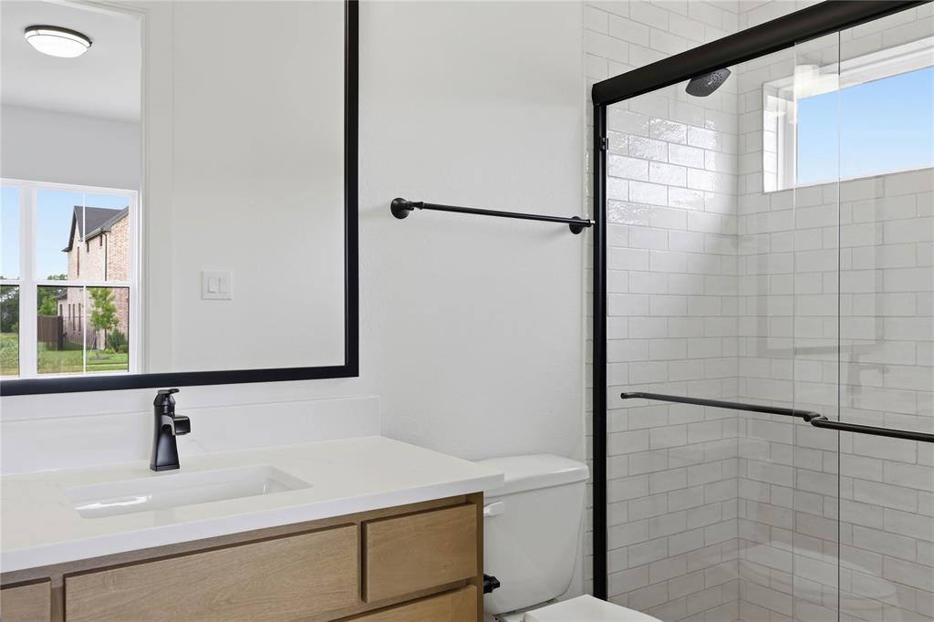 8421 Witt Street Property Photo 33