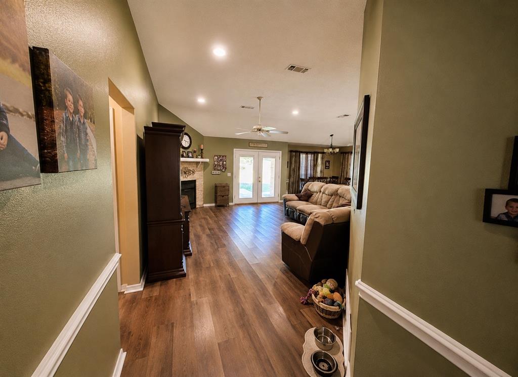 187 Sandy Property Photo 4