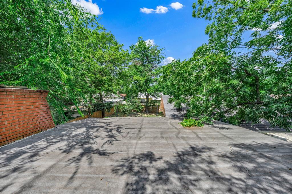 605 Davis Street Property Photo 31