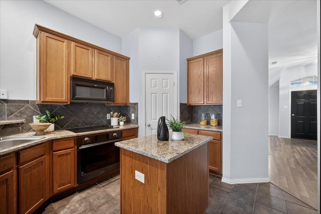 11758 Corsicana Drive Property Photo 10