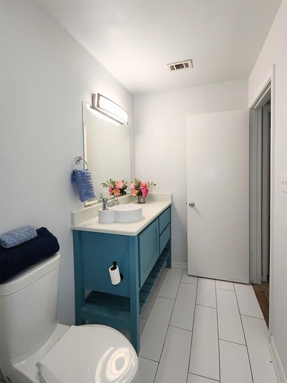 245 Settlers Park Drive Property Photo 9