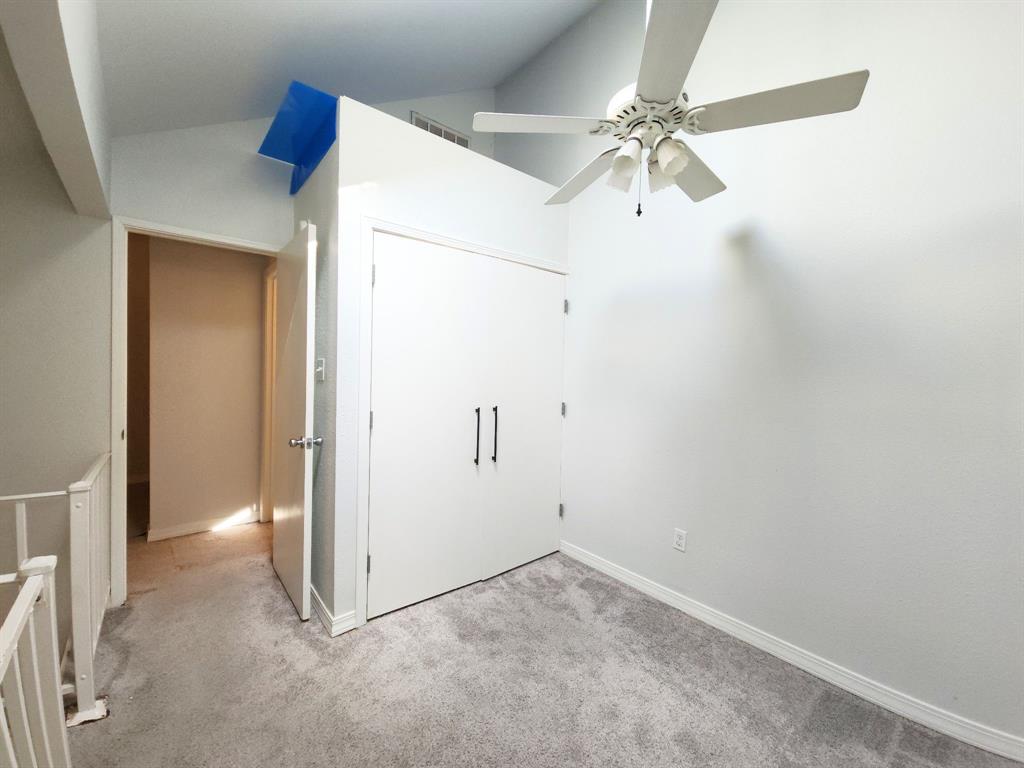 245 Settlers Park Drive Property Photo 12