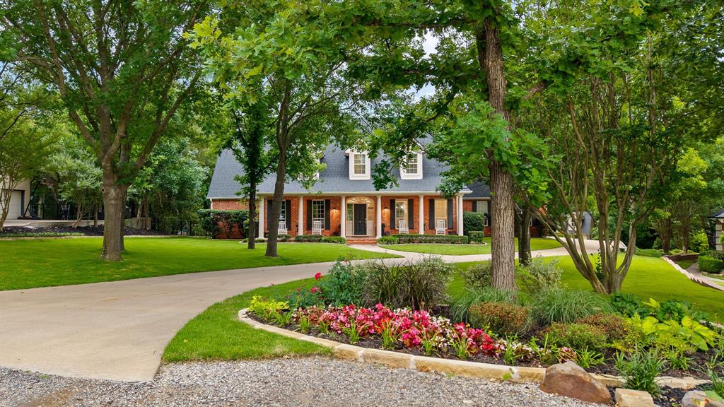 5 Meadowbrook Circle